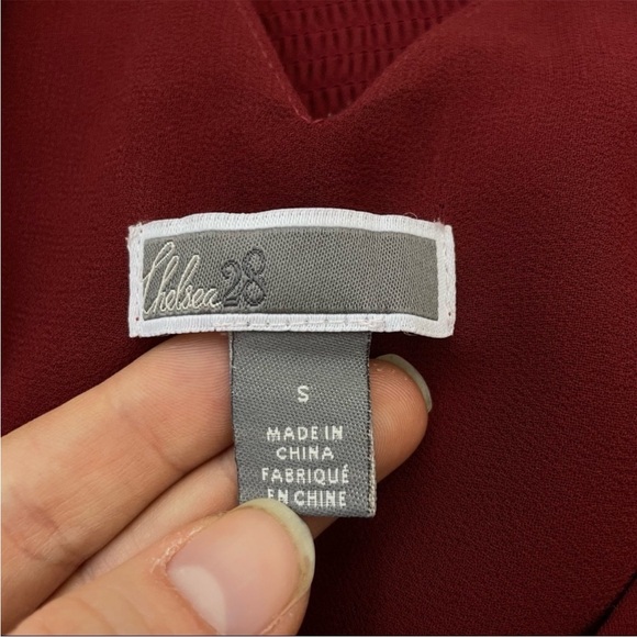 CHELSEA28 Burgundy Mini Dress Size Small Boho Long Ruffle Sleeve Smocked - Picture 7 of 8